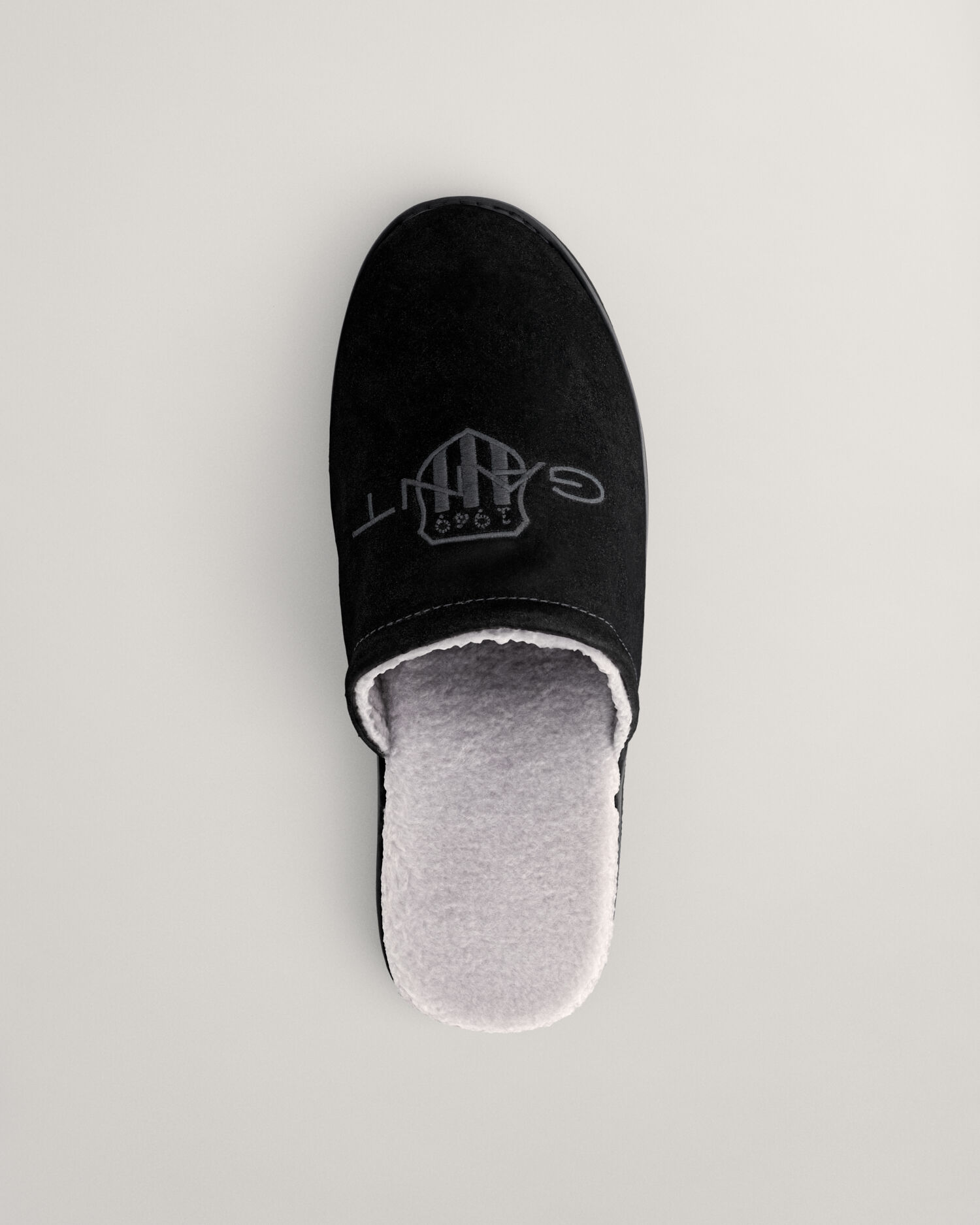 Cheap sale indoor slippers