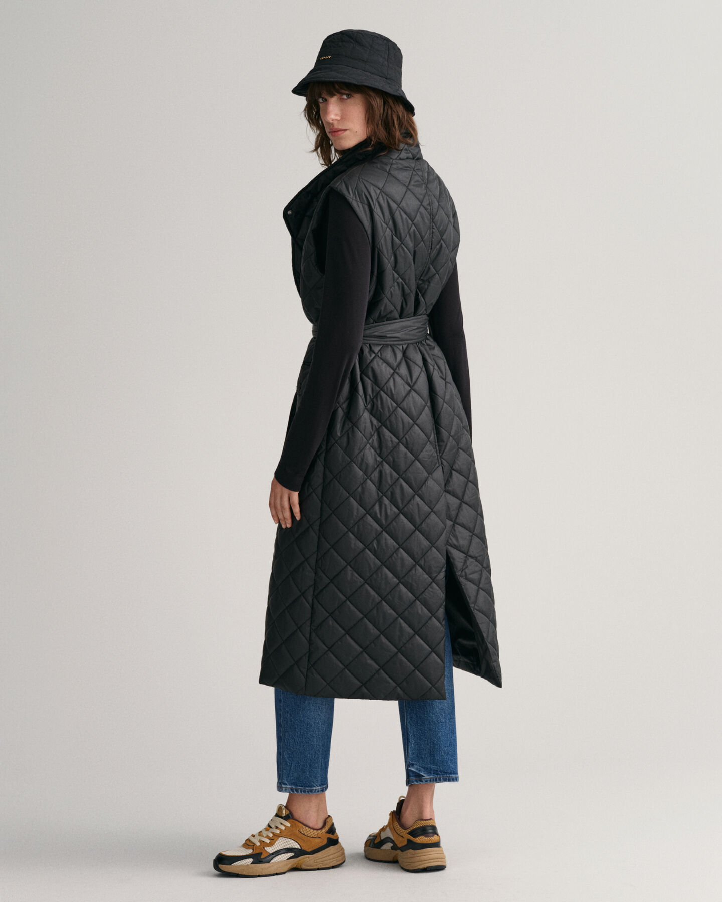 Esprit quilted coat with hood in black