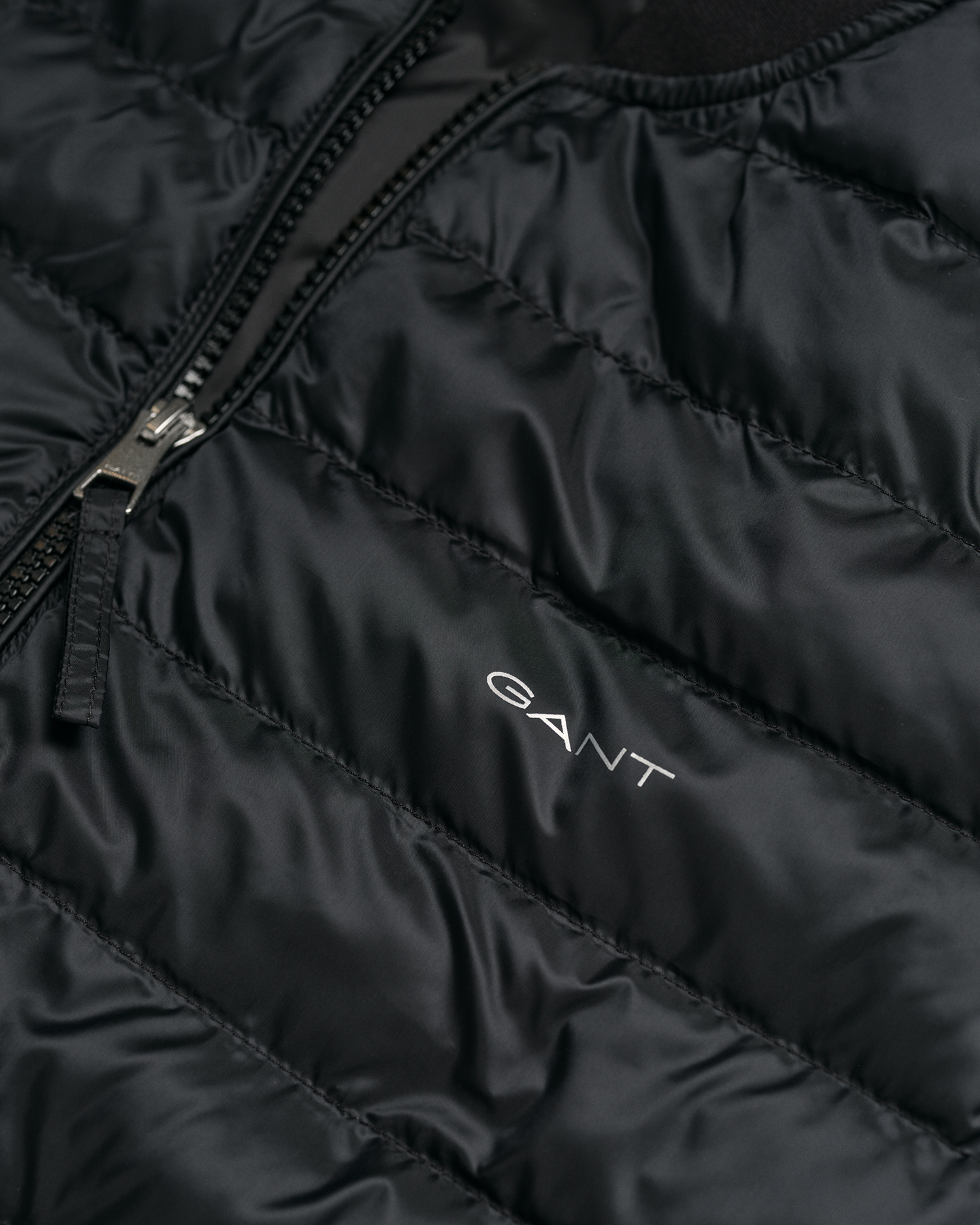 Light Padded Bomber Jacket - GANT