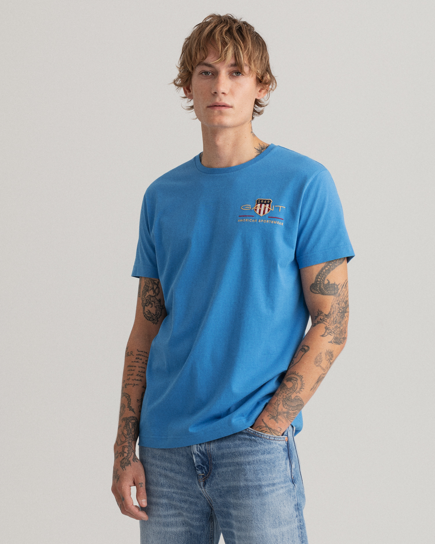 

GANT Men Archive Shield Embroidery T-Shirt (S)