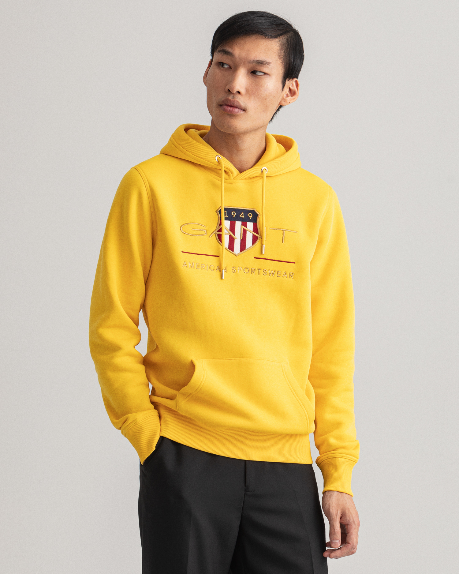 

GANT Men Archive Shield Hoodie (XL) Yellow