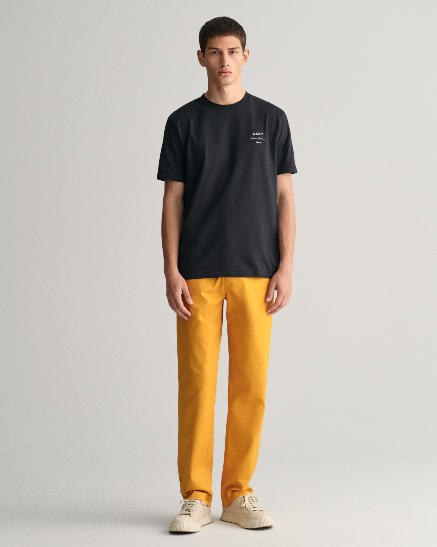 Regular Fit Chinos - GANT